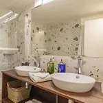Villa Mas Provencale A Sur Avec Acces Direct A La