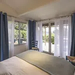 Villa Mas Provencale A Sur Avec Acces Direct A La *