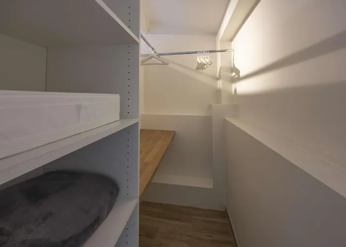 Mas Provencale A Sur Avec Acces Direct A La Villa *