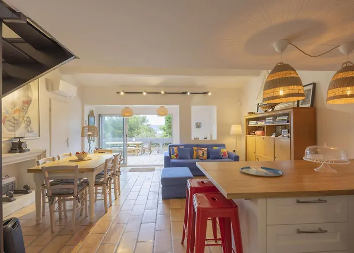 Mas Provencale A Sur Avec Acces Direct A La * Cavalaire-sur-Mer