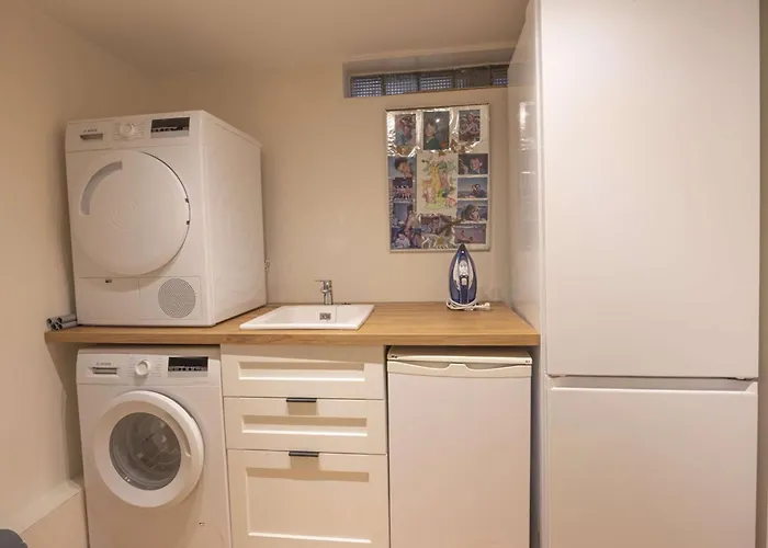 Mas Provencale A Sur Avec Acces Direct A La Villa