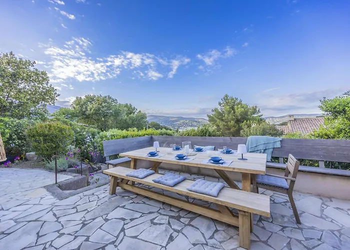 Mas Provencale A Sur Avec Acces Direct A La Villa *